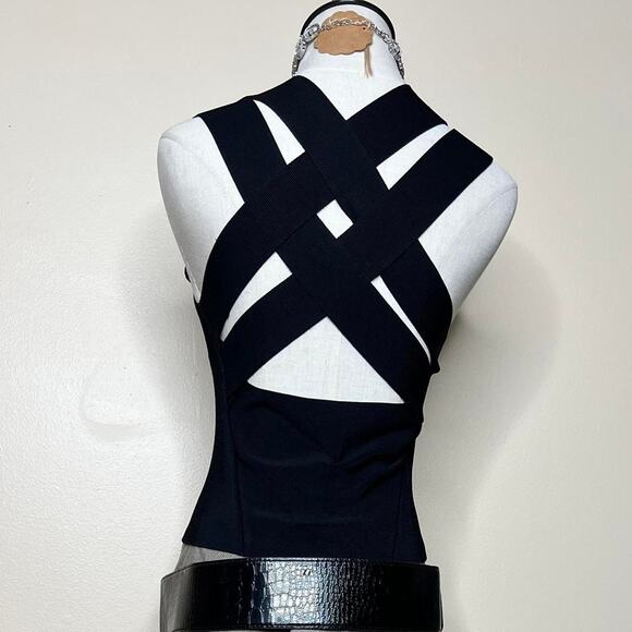 Black vintage y2k criss cross back with stretchy fabric - Picture 3 of 8